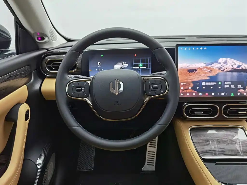 Leapmotor Leapmotor C11 — миниатюра 11