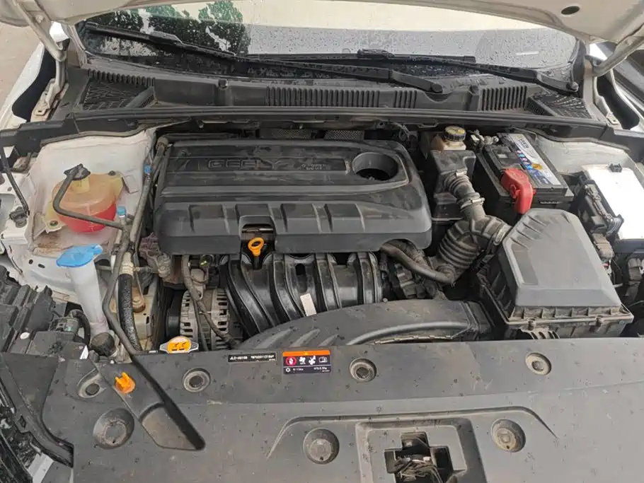 Geely Emgrand 2022 4 1.5L CVT Flagship