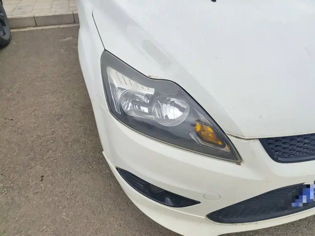 Ford Focus — миниатюра 7