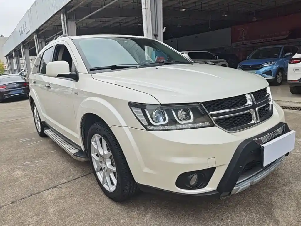 Dodge Journey — миниатюра 4