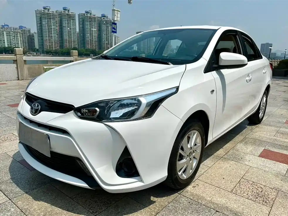 Toyota Yaris L 2019