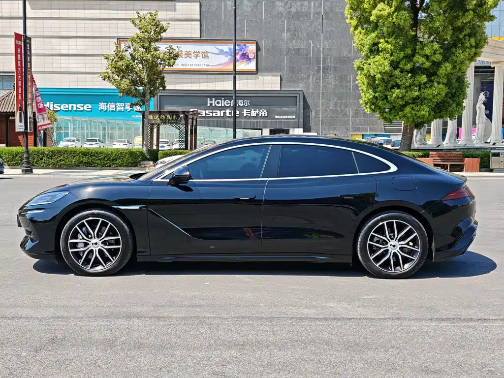 Denza Z9 2024 1100km Max