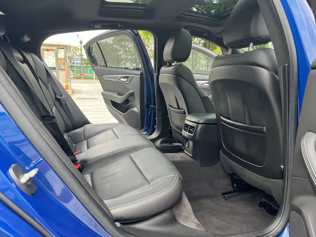 Cadillac CT5 — миниатюра 19