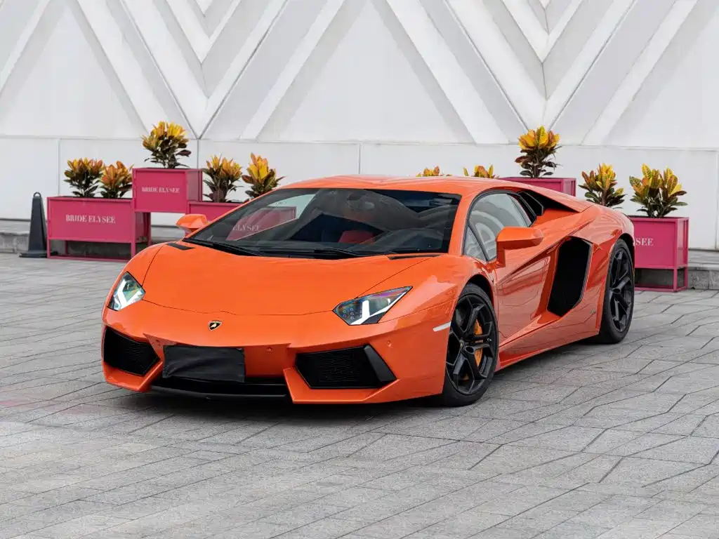 Lamborghini Aventador