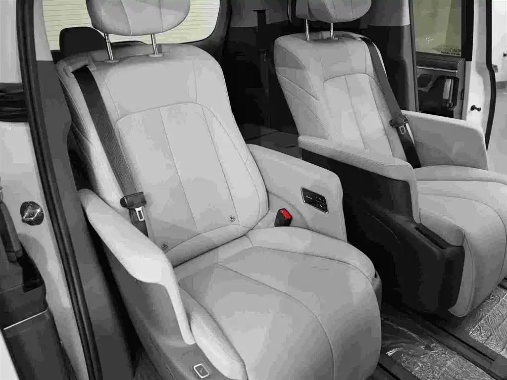Buick GL8 2025 Premium