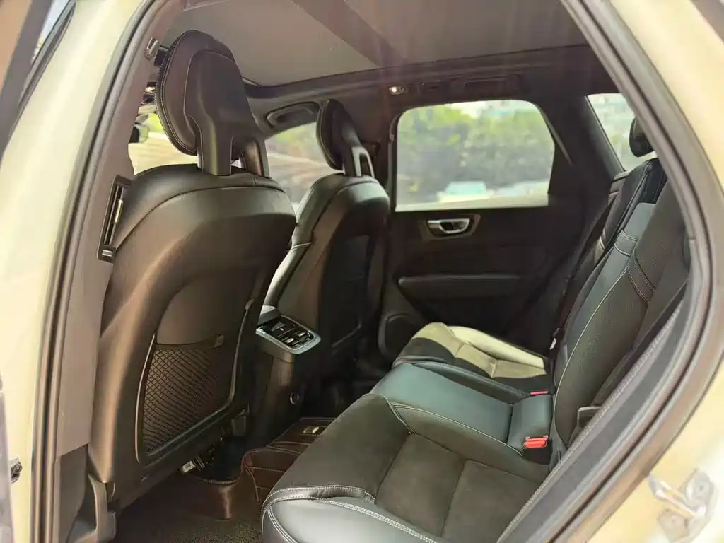 Volvo XC60 2018 T5 Sport