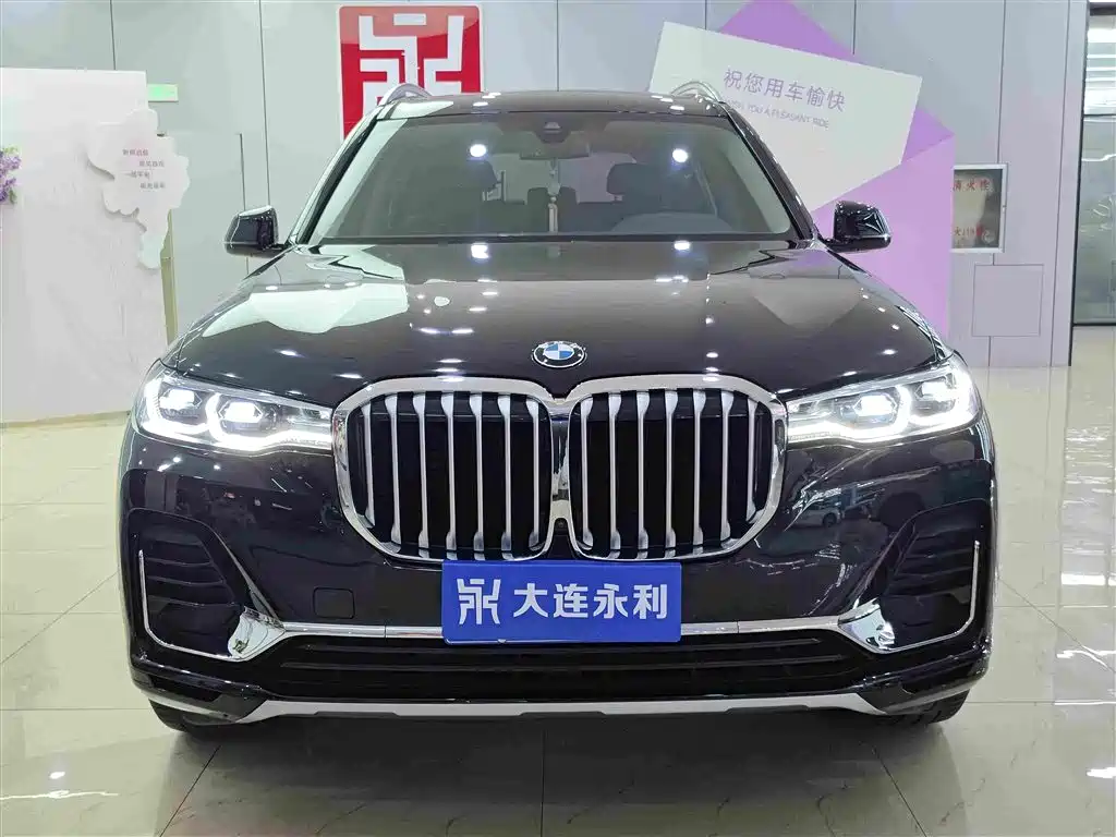 BMW X7 — миниатюра 2