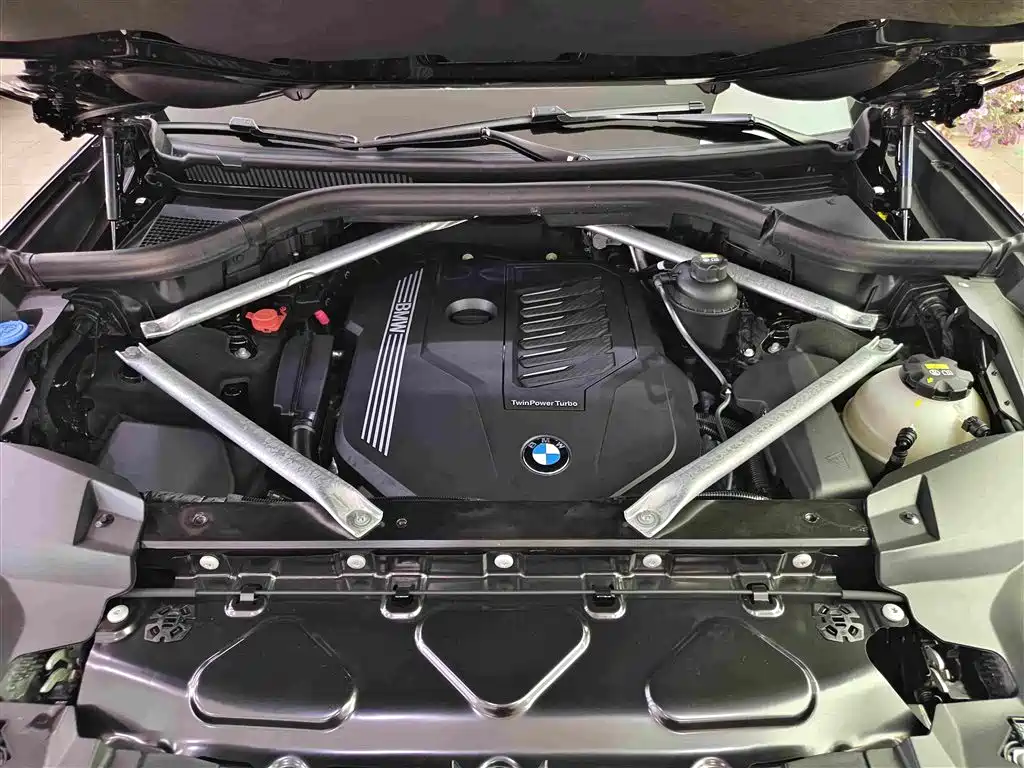 BMW X7 — миниатюра 16
