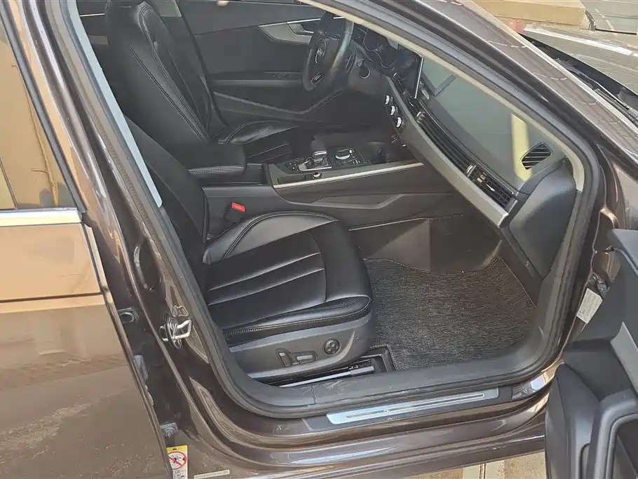 Audi A4L 2018 30 40 TFSI
