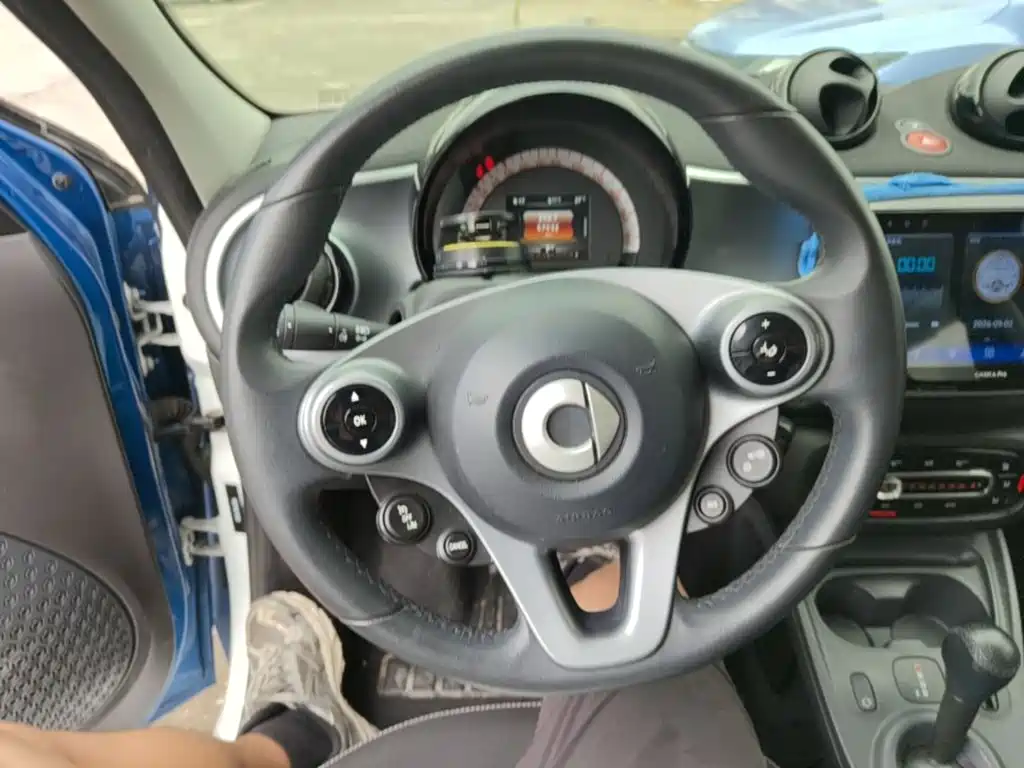 smart Smart Forfour — миниатюра 11