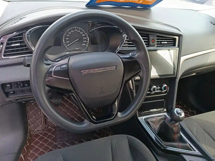 Venucia D60 — миниатюра 12