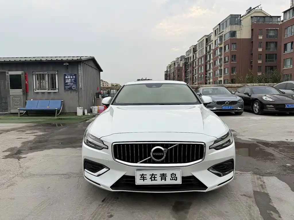 Volvo S60 — миниатюра 2