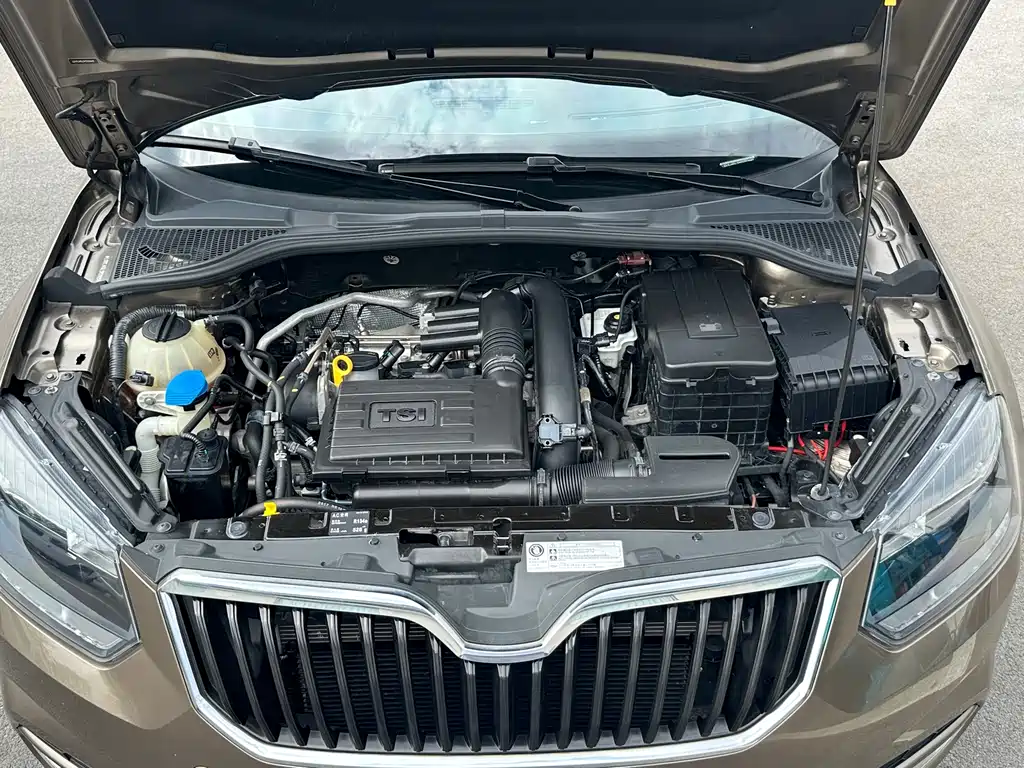 Skoda Yeti — миниатюра 13