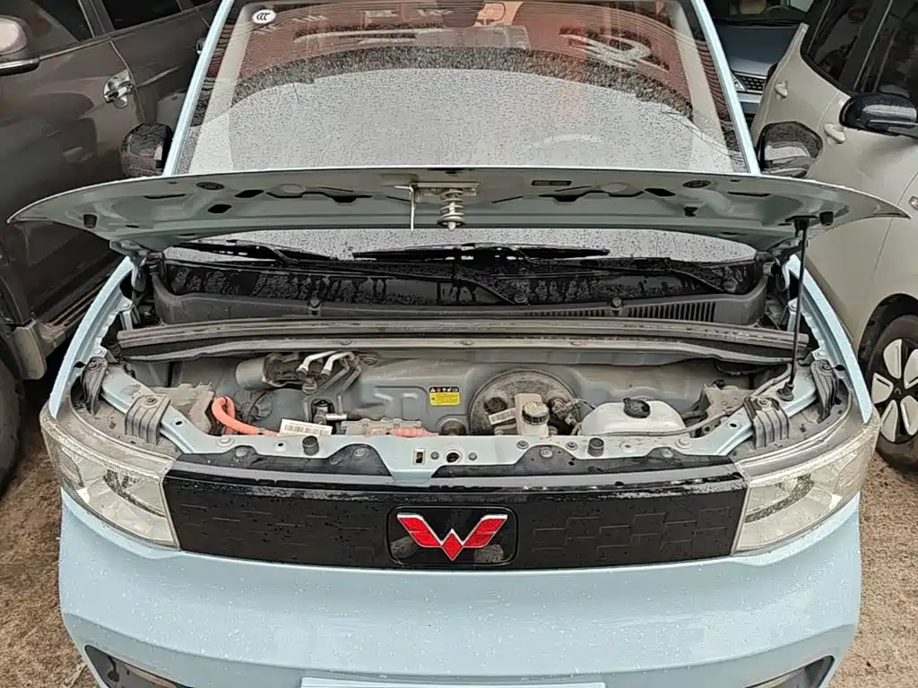 Wuling MINIEV — миниатюра 20