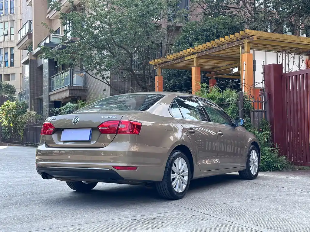 Volkswagen Sagitar — миниатюра 17