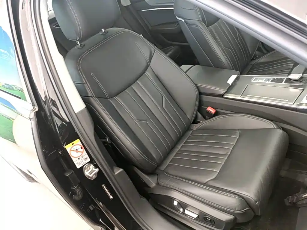 Audi A6L — миниатюра 25