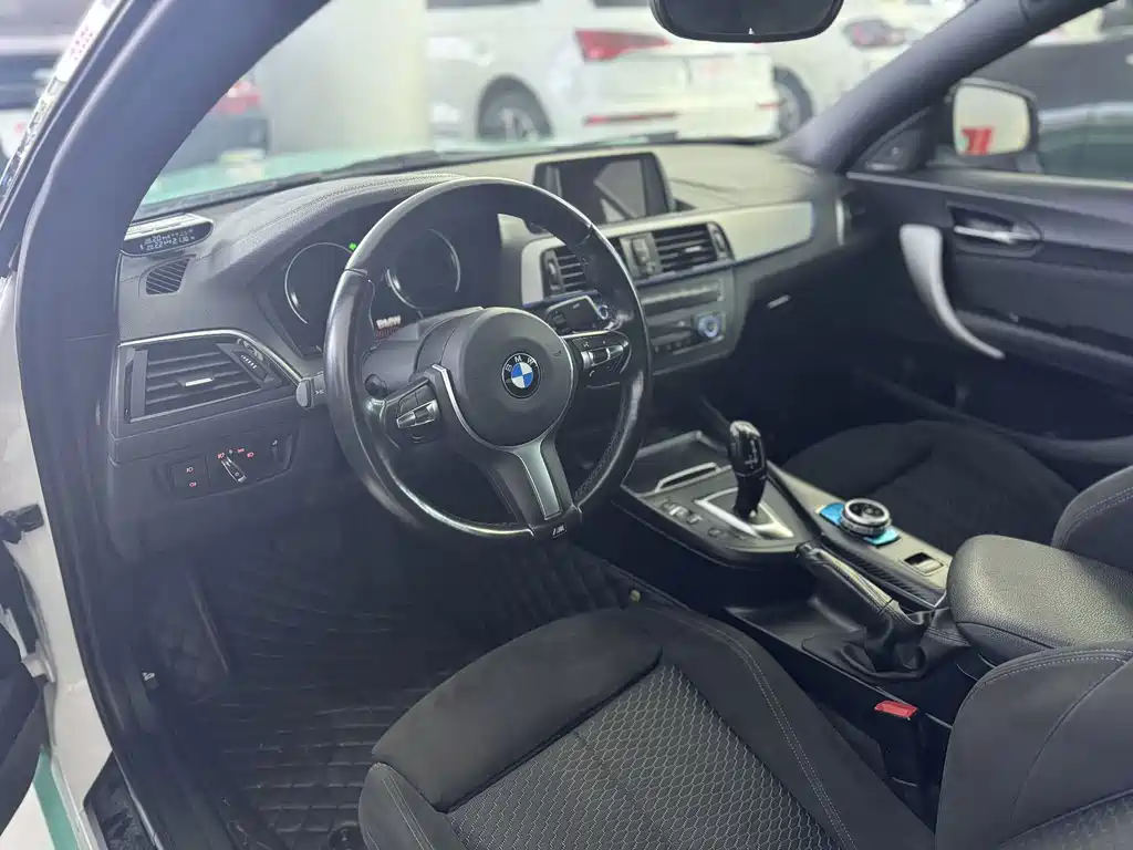 BMW 2 Series (Import) — миниатюра 2