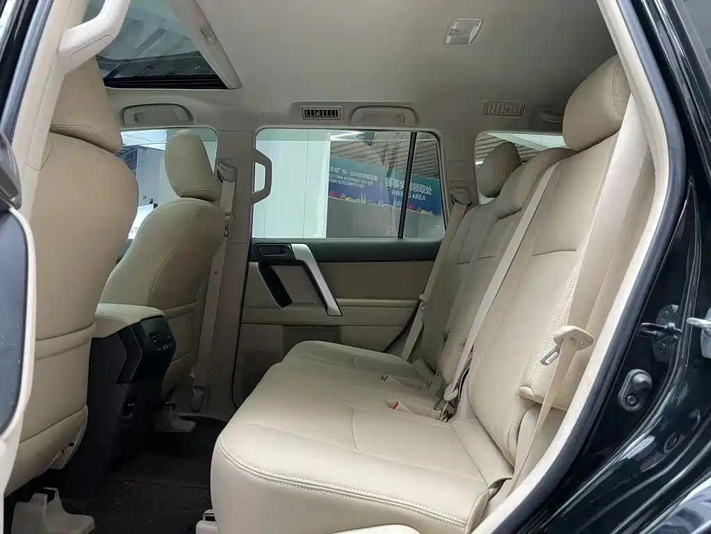 Toyota Land Cruiser Prado 2018 4.0L
