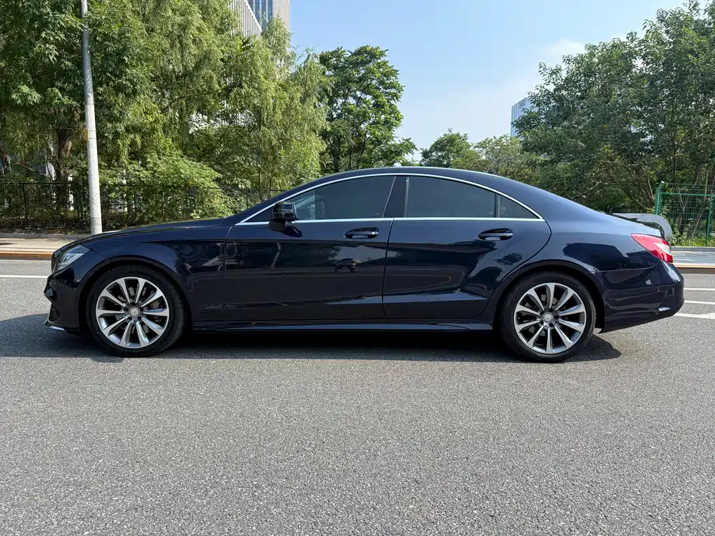 Mercedes-Benz CLS 2015 CLS 320