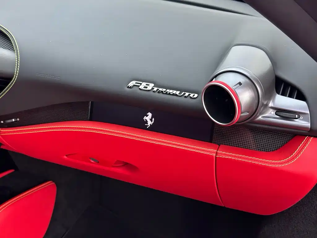 Ferrari F8 — миниатюра 18