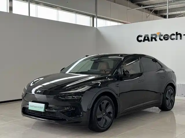 2025 Nio L60