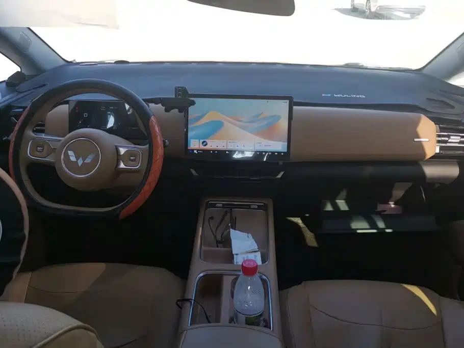 Wuling Xingguang 730 New Energy — миниатюра 12