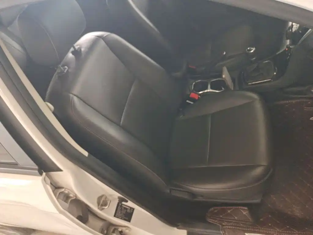 BYD F3 — миниатюра 25