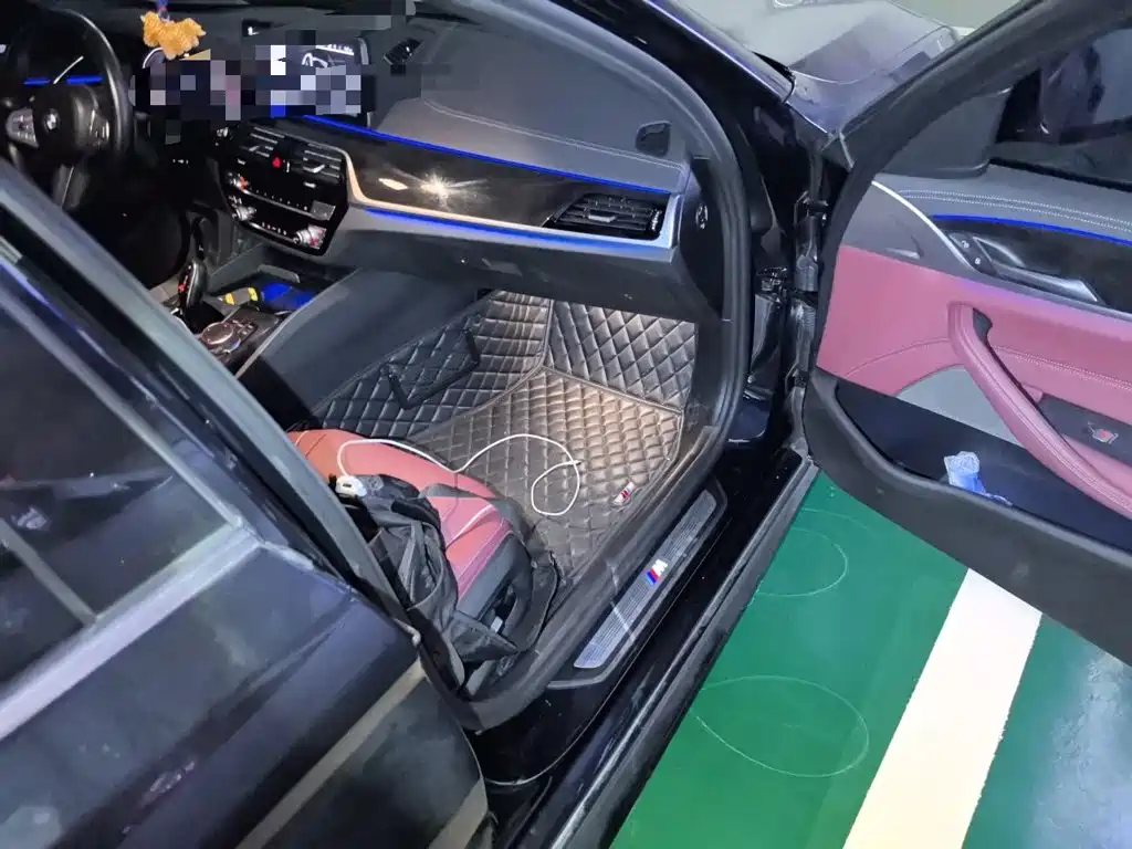 BMW 5 Series — миниатюра 21