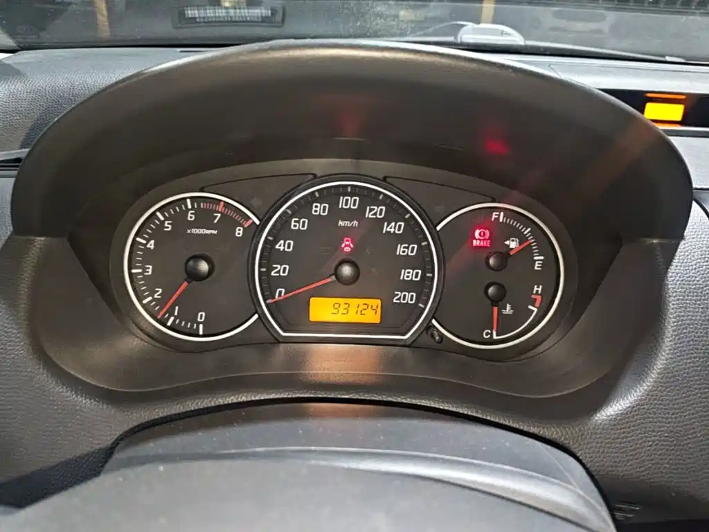 Suzuki Swift — миниатюра 12