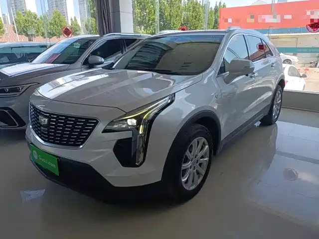 Cadillac XT4
