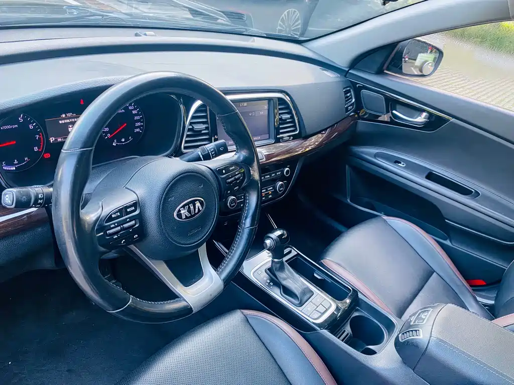 Kia K4 — миниатюра 11