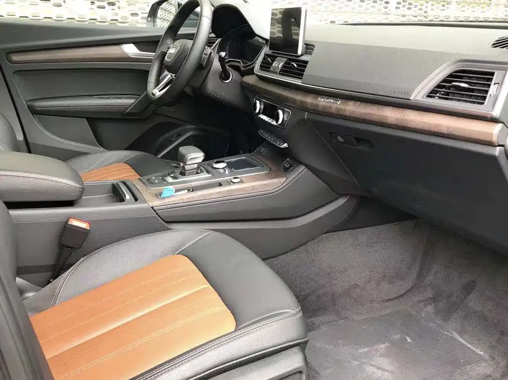 Audi Q5L — миниатюра 9