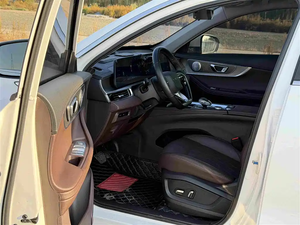 Chery Tiggo 8 PRO — миниатюра 7