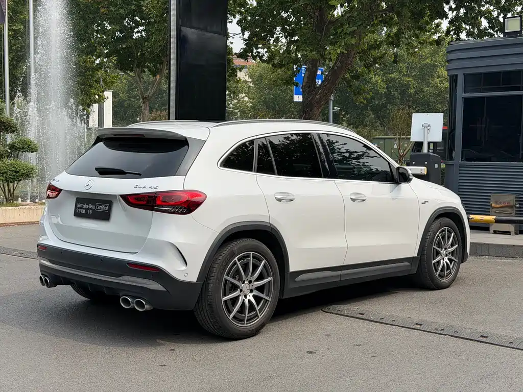 Mercedes-Benz GLA AMG — миниатюра 13
