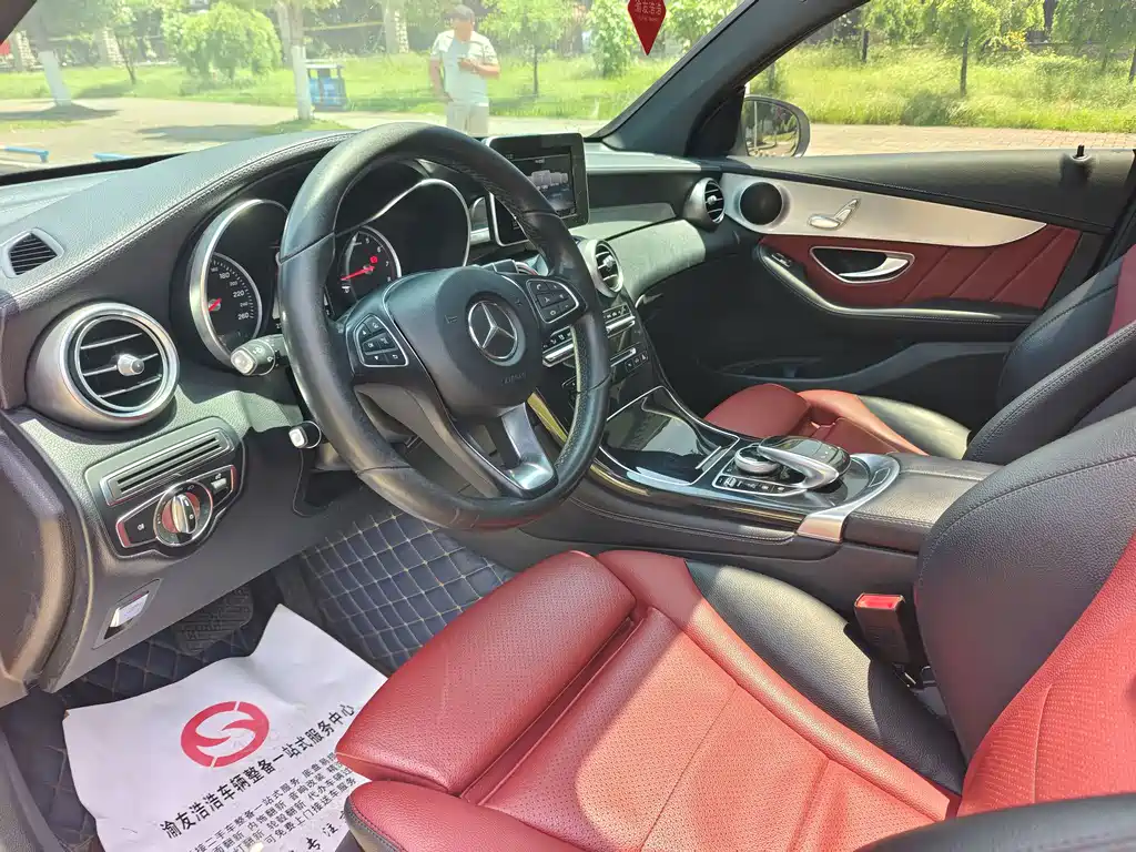 Mercedes-Benz GLC 2018 GLC 200 4MATIC SUV