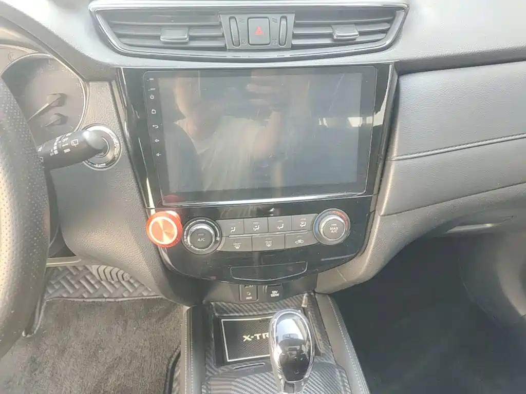 Nissan X-Trail — миниатюра 13