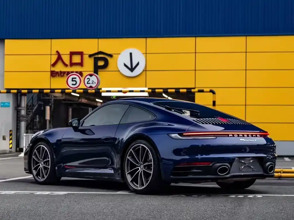 Porsche 911 2020 Carrera 3.0T