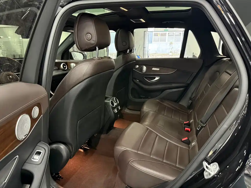 Mercedes-Benz GLC — миниатюра 6