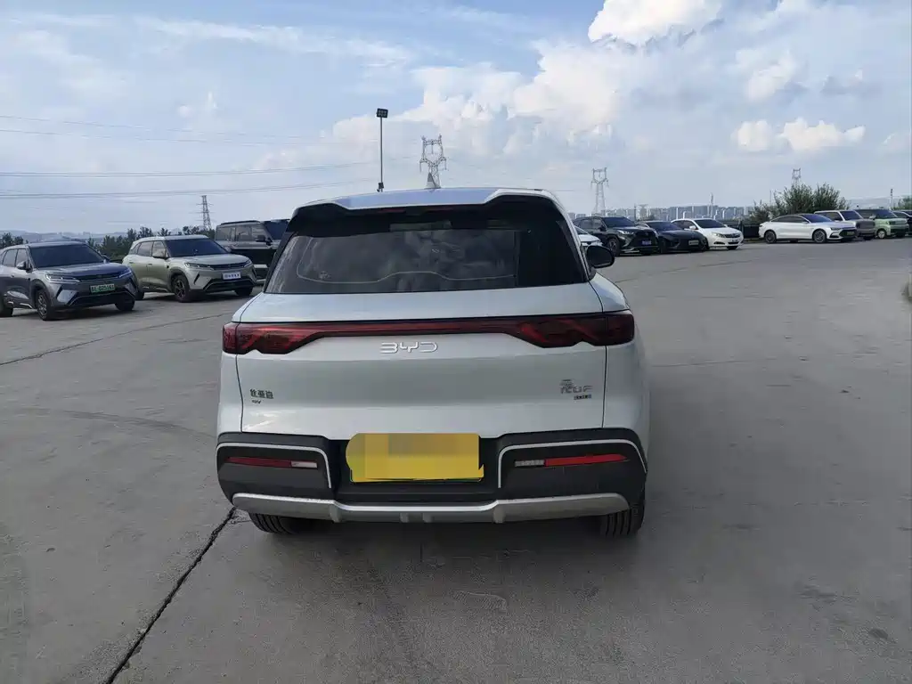 BYD Yuan UP — миниатюра 9