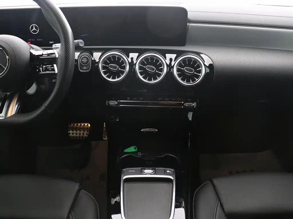 Mercedes-Benz A-Class AMG (Import) — миниатюра 9