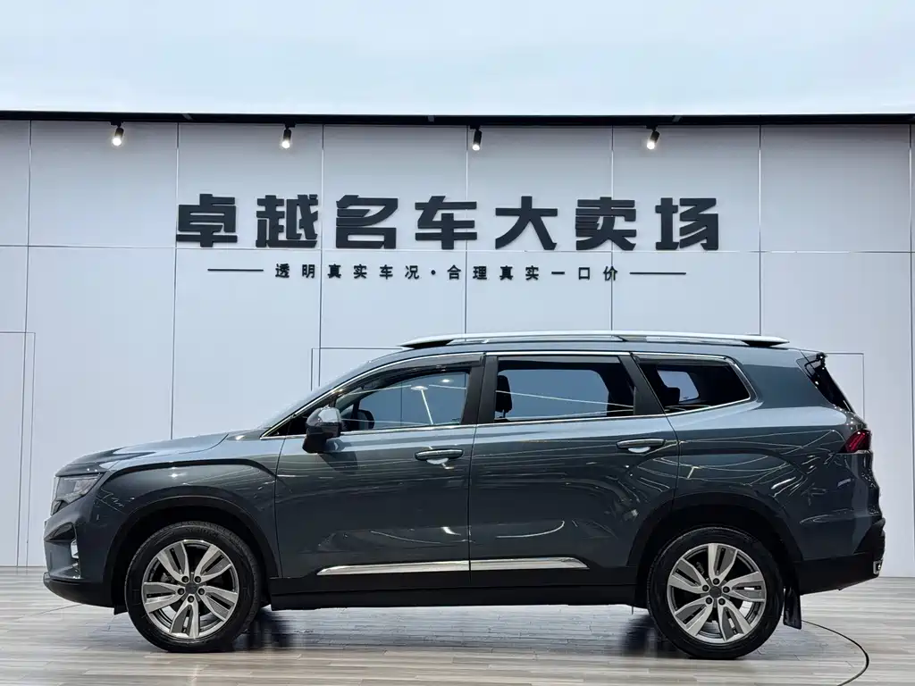 Geely Haoyue 1.8TD DCT Luxury 7-seat