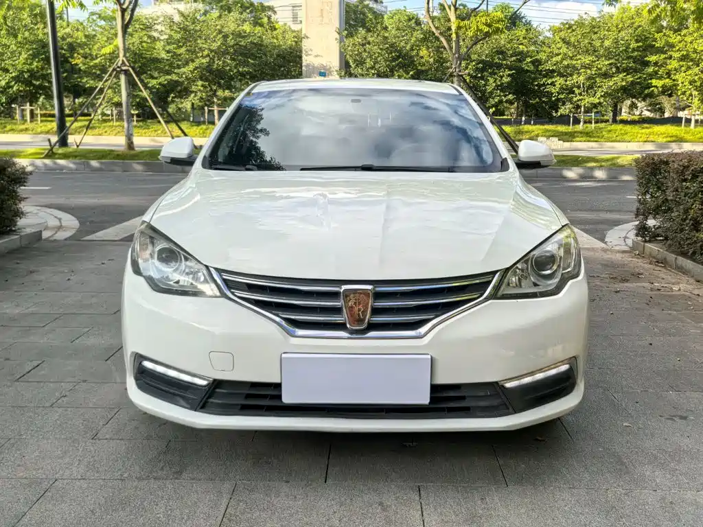 Roewe 360 — миниатюра 2