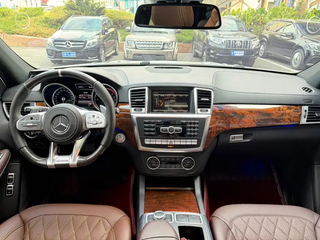 Mercedes-Benz GL-Class — миниатюра 5