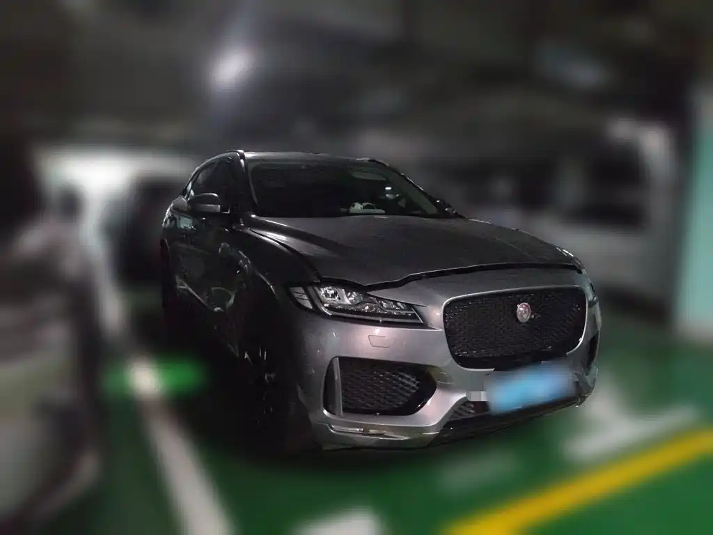 Jaguar F-PACE — миниатюра 3
