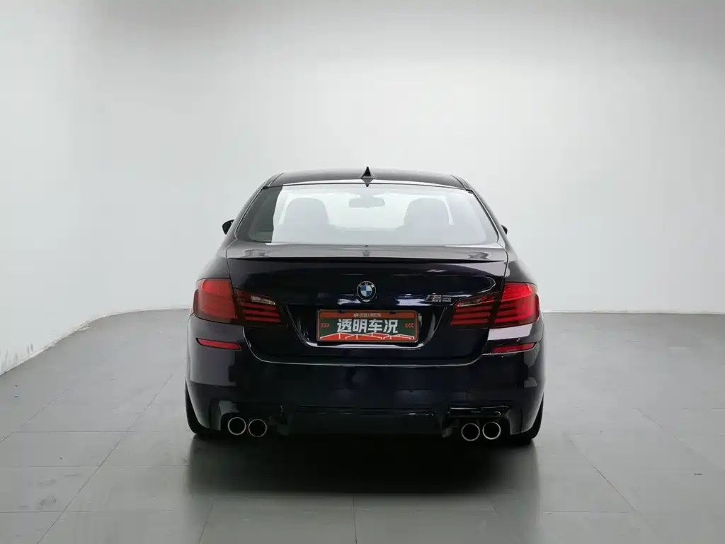 BMW M5 — миниатюра 4