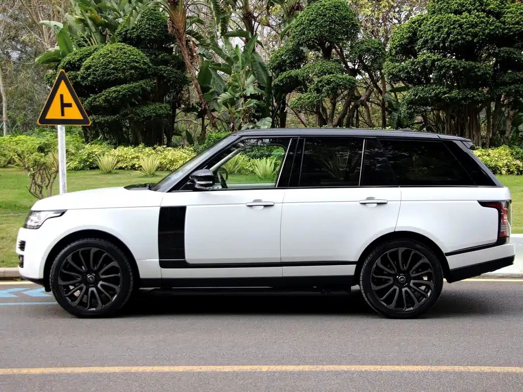 Land Rover Range Rover 2015 3.0 TDV6 Vogue