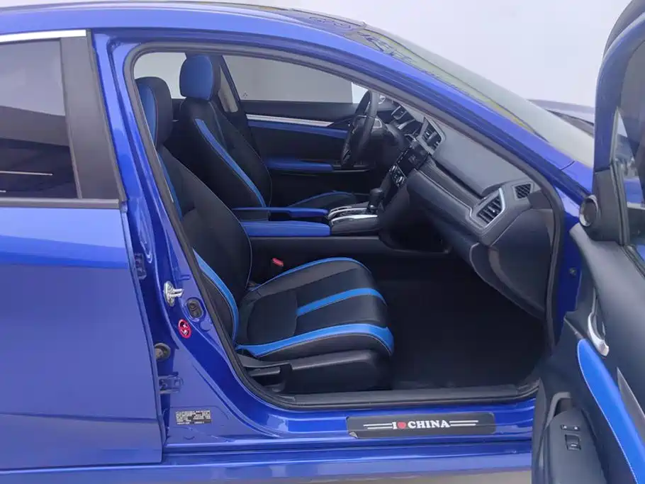 Honda Civic — миниатюра 8