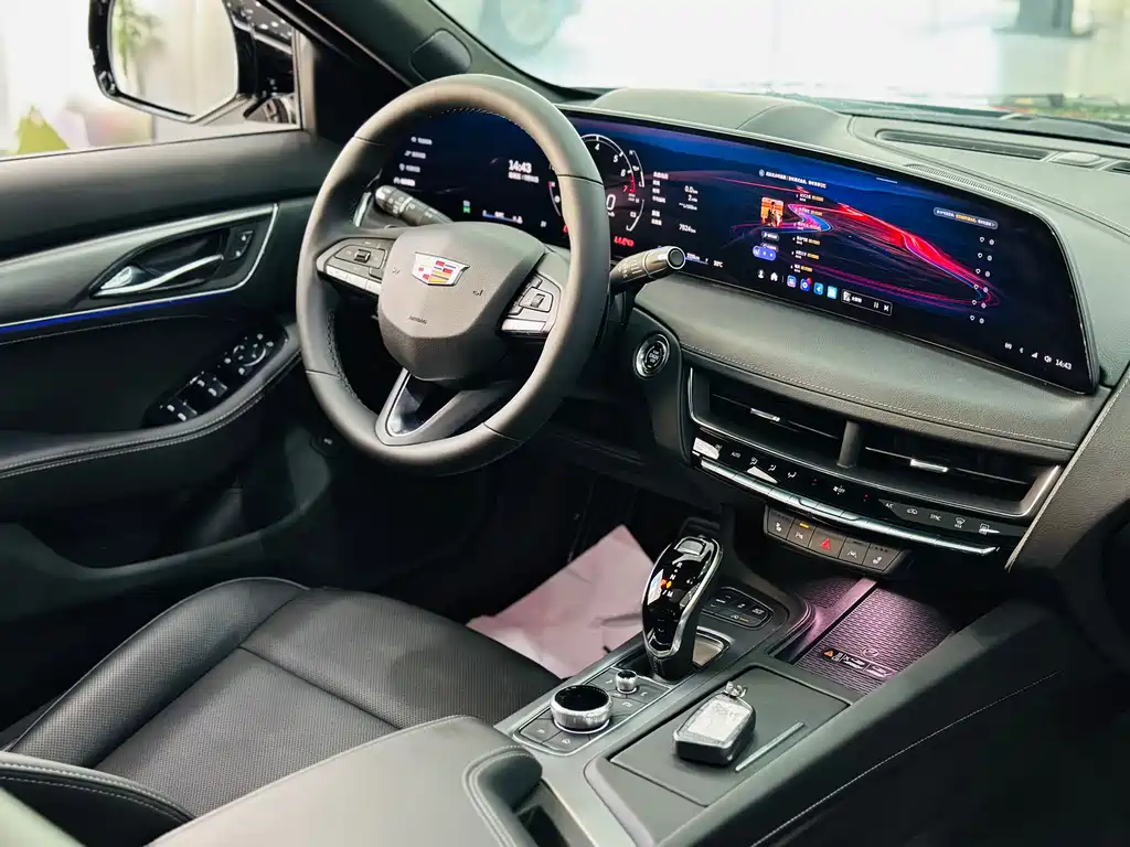 Cadillac CT5 — миниатюра 17
