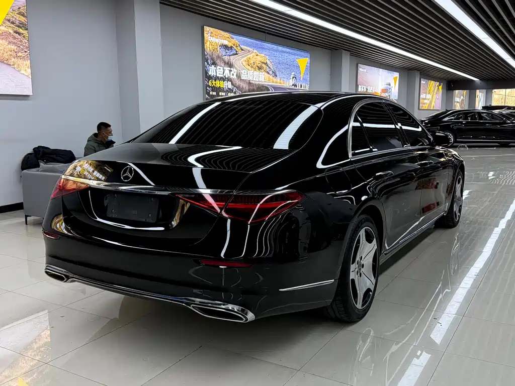 MERCEDES-BENZ S CLASS