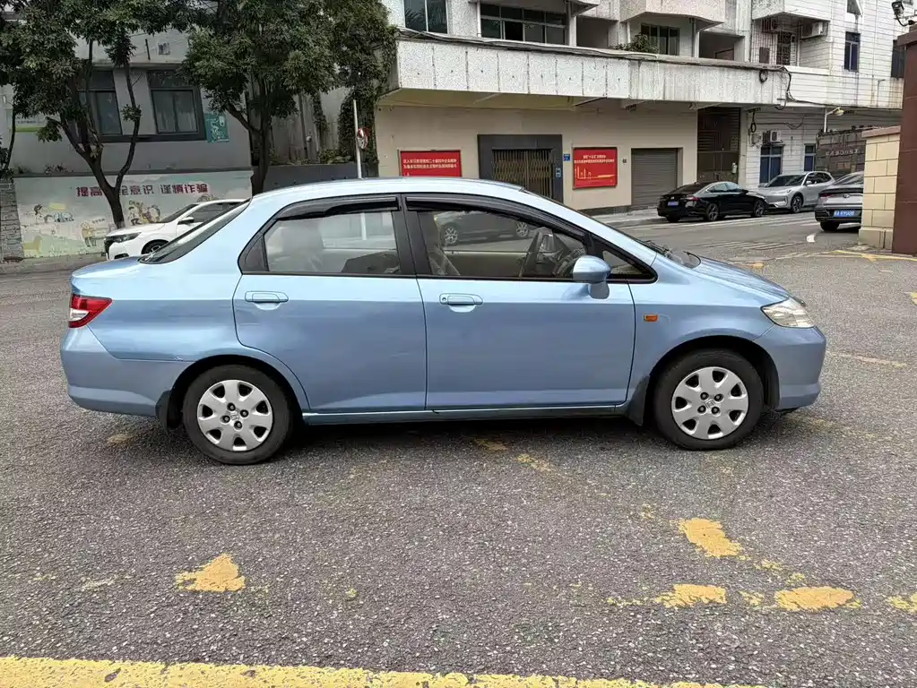 Honda Fit 2004 1.3L CVT